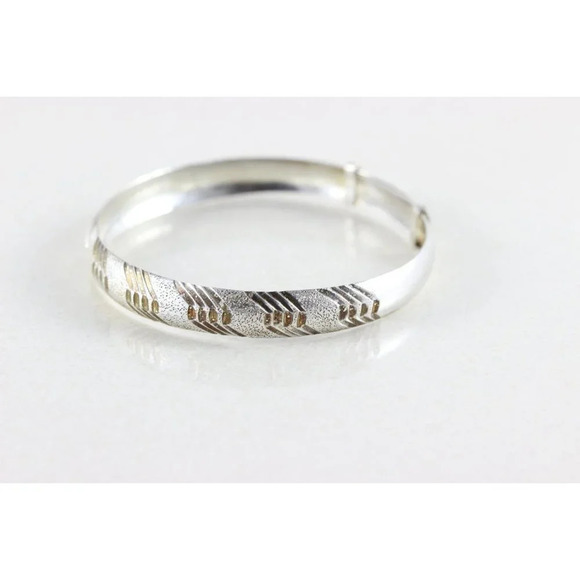 Sterling Silver Bangle Bracelet Etched Design 6 3/4 Inch - Picture 5 of 5